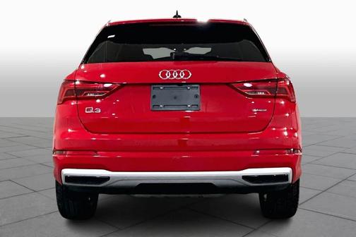 2022 Audi Q3 40 Premium