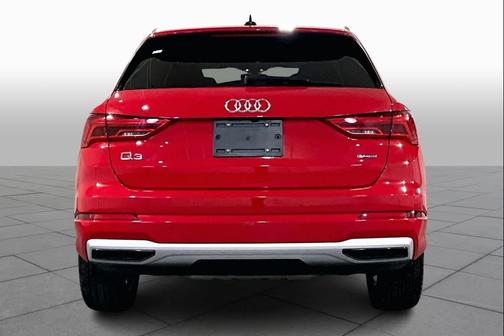 2022 Audi Q3 40 Premium