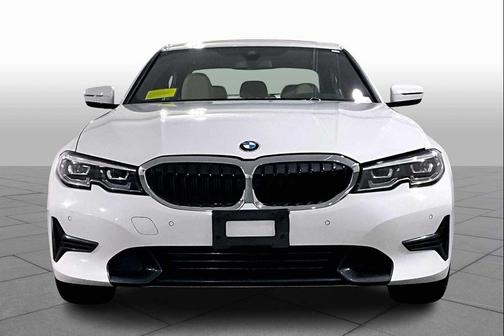 2019 BMW 330 i xDrive