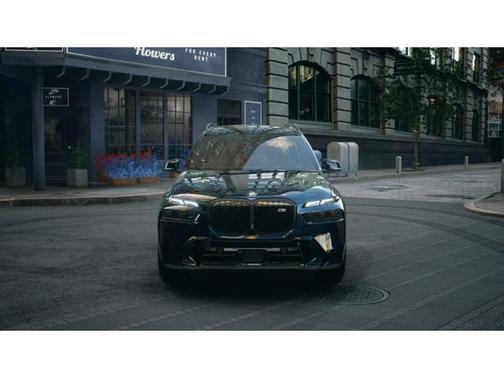 2026 BMW X7 M60i