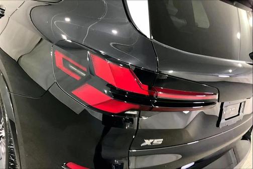 Black 2026 BMW X5 M60i