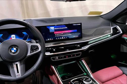 2024 BMW X6 M60i