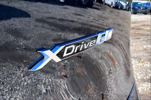 2026 BMW iX xDrive60