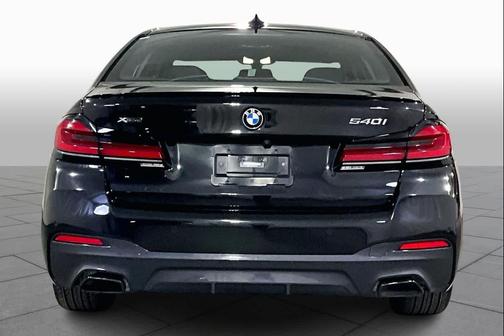 2023 BMW 540 i xDrive