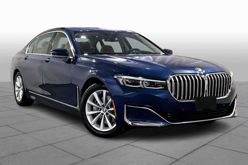 2022 BMW 740 i xDrive