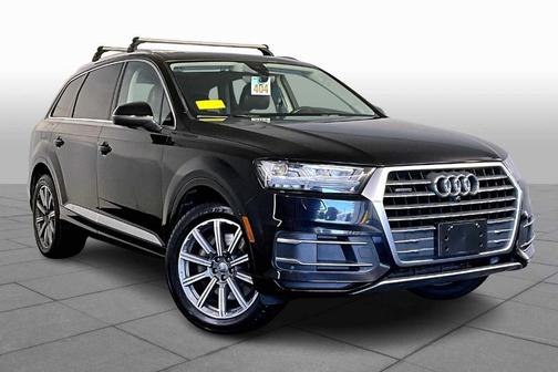 2019 Audi Q7 45 SE Premium Plus