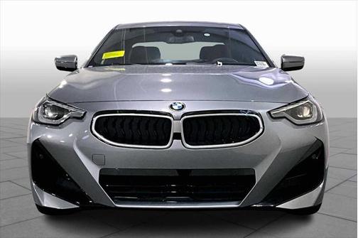 2025 BMW 230 i xDrive