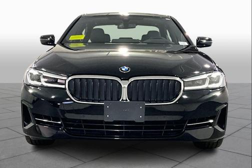 2023 BMW 540 i xDrive