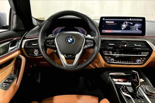 2022 BMW 540 i xDrive