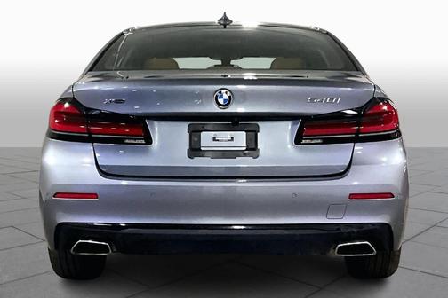 2022 BMW 540 i xDrive