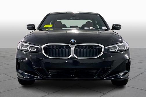 2025 BMW 330 i xDrive