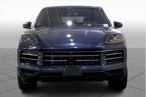 2024 Porsche Cayenne Base
