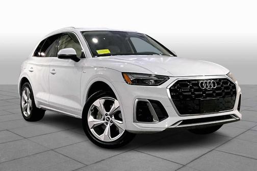2022 Audi Q5 45 S line Premium Plus