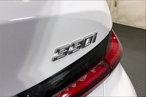 2026 BMW 330 I XDrive NA