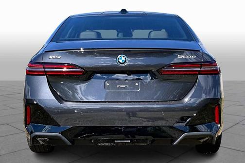 2026 BMW 550e xDrive