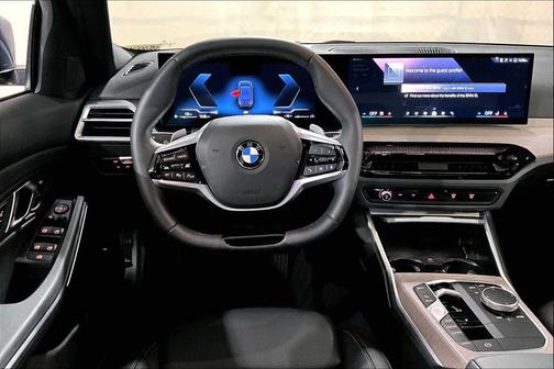 2025 BMW 330 i xDrive