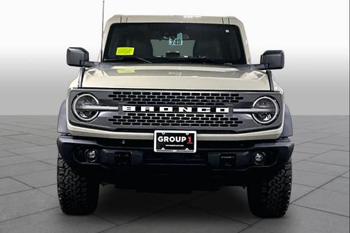 DESERT SAND 2025 Ford Bronco Badlands