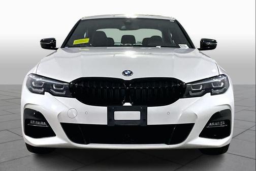 2022 BMW 330e xDrive