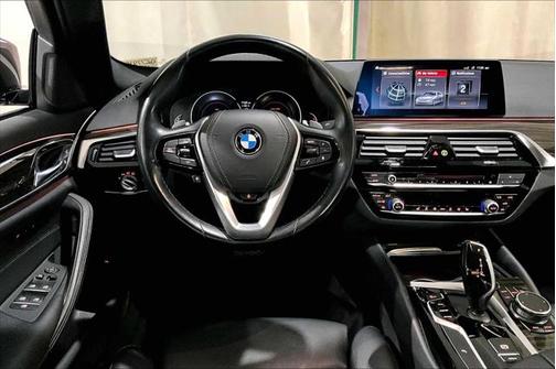 2019 BMW 530 i xDrive