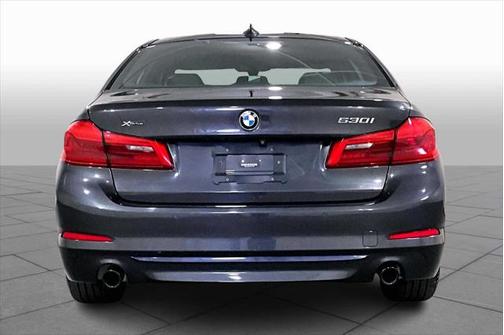 2019 BMW 530 i xDrive