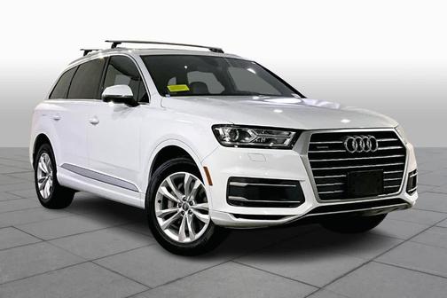 2019 Audi Q7 45 Premium