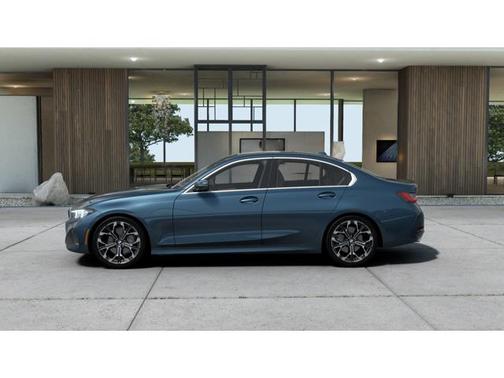 2025 BMW 330 i xDrive