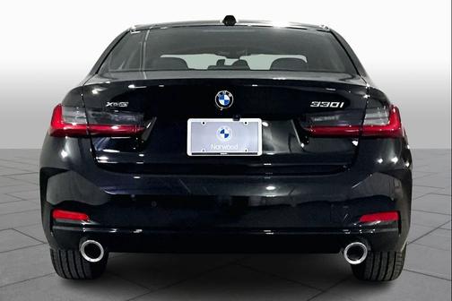 2025 BMW 330 i xDrive