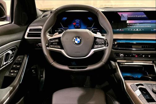 2025 BMW 330 i xDrive