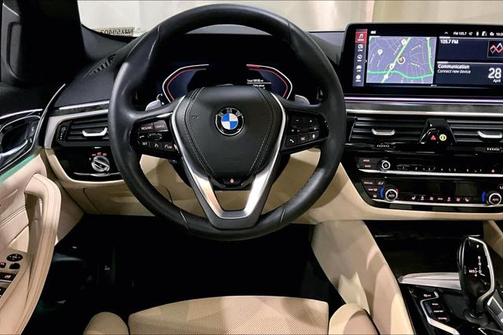 2022 BMW 530 i xDrive