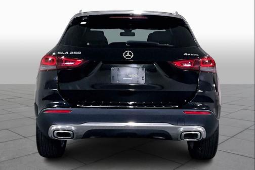 2021 Mercedes-Benz GLA 250 Base 4MATIC