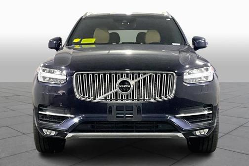 2019 Volvo XC90 T6 Inscription