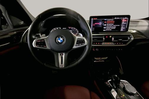 2024 BMW X4 M40i