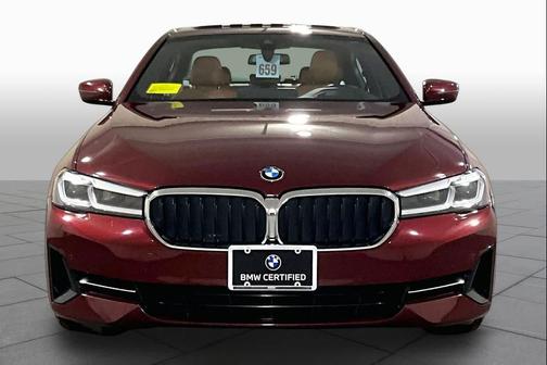 Aventurin Red Metallic 2023 BMW 530 i xDrive