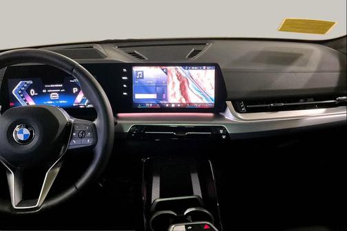 2025 BMW X2 xDrive28i