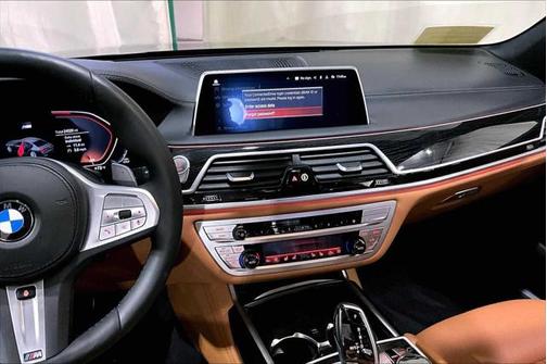 2022 BMW 750 i xDrive