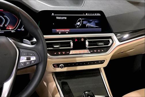 2022 BMW 330 i xDrive