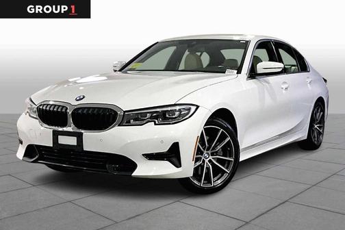 2022 BMW 330 i xDrive