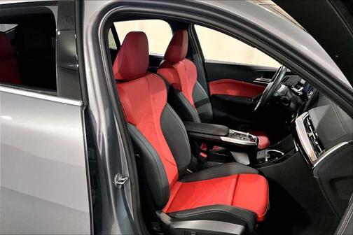 2024 BMW X2 xDrive28i