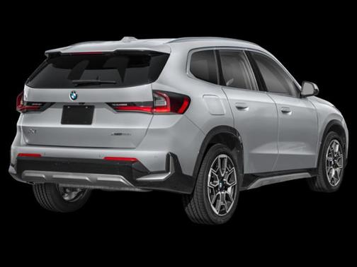 Cape York Green Metallic 2026 BMW X1 xDrive28i