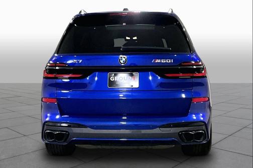 2025 BMW X7 M60i