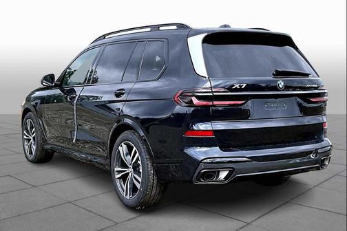 2026 BMW X7 xDrive40i