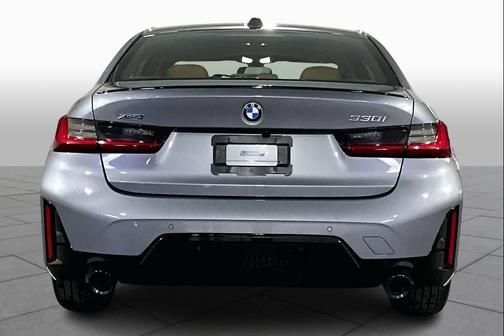 2024 BMW 330 i xDrive