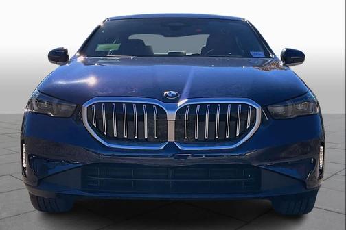 2026 BMW 530 i xDrive