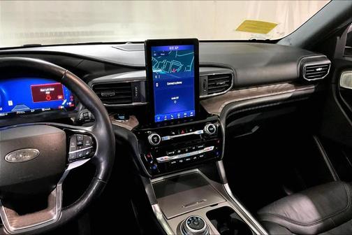 2022 Ford Explorer Platinum