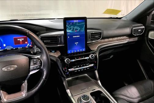 2022 Ford Explorer Platinum