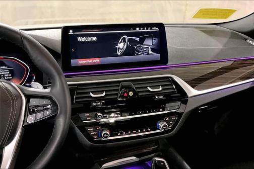 2023 BMW 530 i xDrive