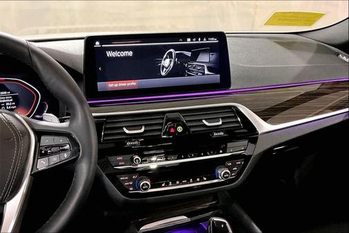 2023 BMW 530 i xDrive