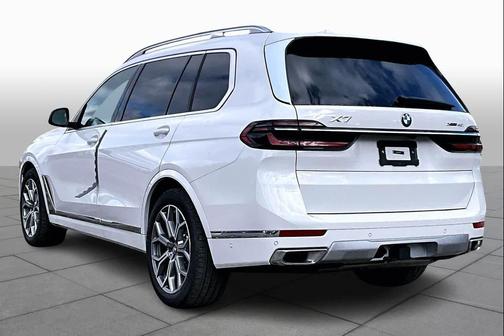 2026 BMW X7 xDrive40i