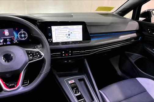 2022 Volkswagen Golf GTI 2.0T SE