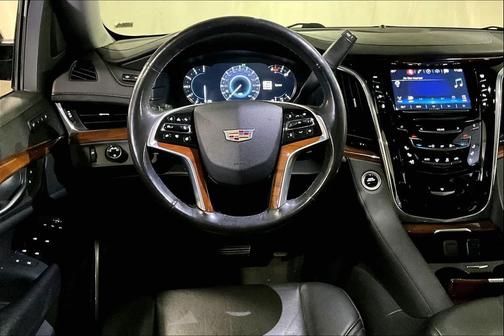 2018 Cadillac Escalade Luxury